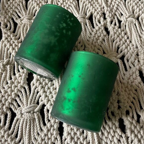 Green Poinsettia Christmas Glass Candle Holder - Picture 3 of 6